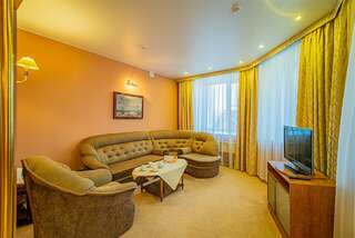 Гостиница SMOLINOPARK Челябинск SUITE LAKE VIEW-3