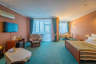 Гостиница SMOLINOPARK Челябинск DELUXE LAKE VIEW-3